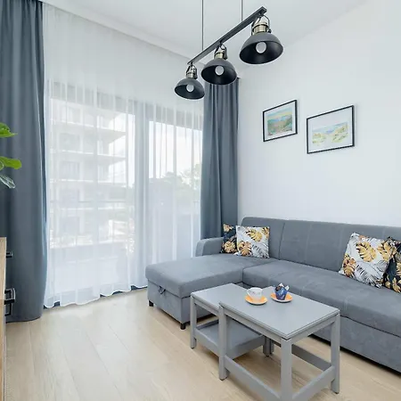 Hevenia Z Parkingiem I Balkonem By Renters Prestige