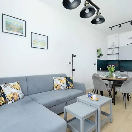 Hevenia Z Parkingiem I Balkonem By Renters Prestige
