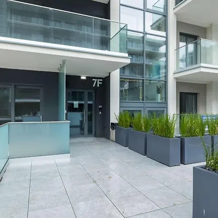 Hevenia Z Parkingiem I Balkonem By Renters Prestige Treptower Deep